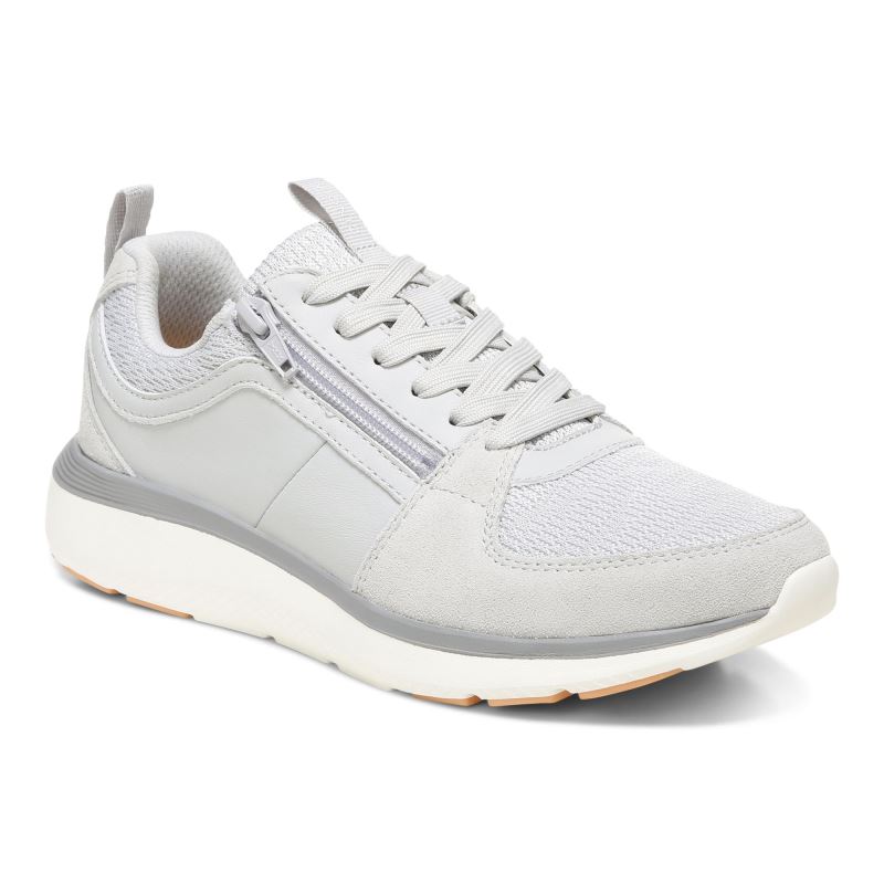 Vionic Women's Athena Sneaker - Vapor - Click Image to Close